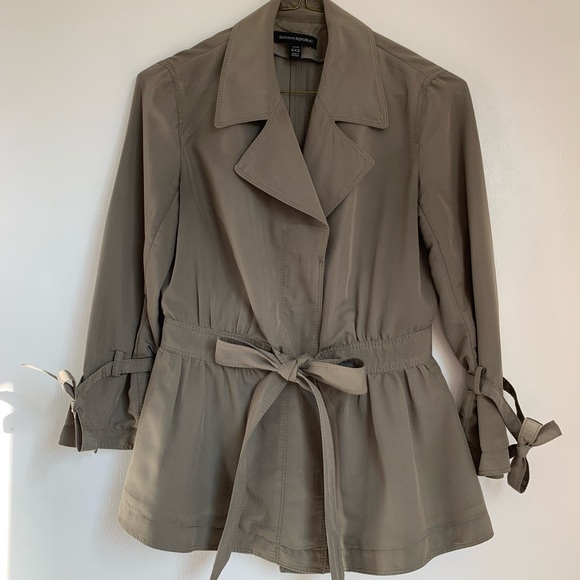 Banana Republic Tops - Banana Republic Utility Top